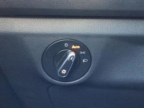 Used 2024 Volkswagen Jetta Sport image 24