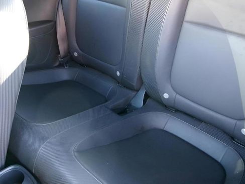 Used 2016 Volkswagen Beetle 1.8T S image 9