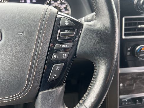 Used 2021 Nissan Armada Platinum image 18