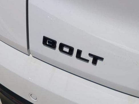 New 2027 Chevrolet Bolt LT FWD image 32