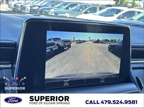 Used 2023 GMC Yukon SLT AWD/4WD image 41
