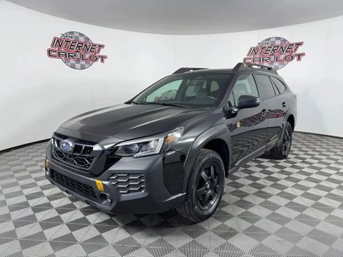 Used 2025 Subaru Outback Wilderness AWD/4WD image 3