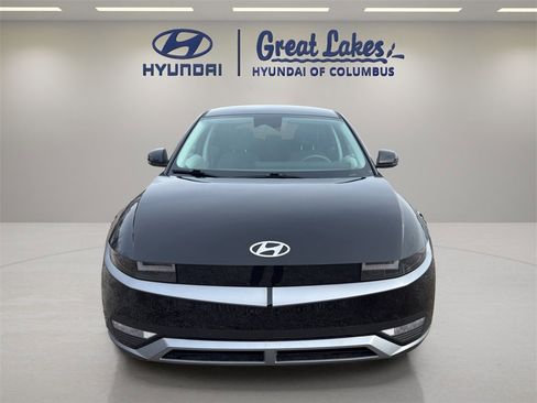 Certified 2024 Hyundai Ioniq 5 SEL image 8