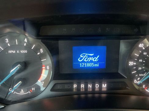 Used 2016 Ford Expedition XL image 12