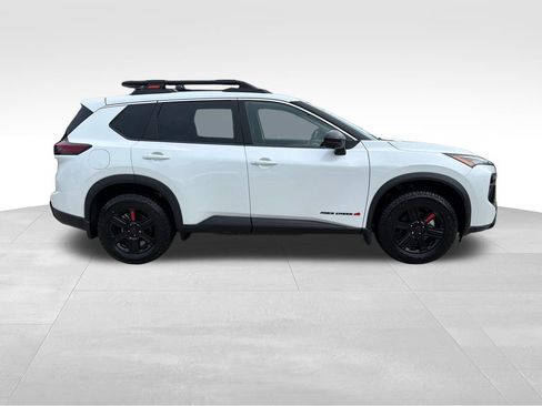 Certified 2026 Nissan Rogue SV w/ Rock Creek Premium Package AWD/4WD image 9