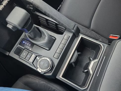 Used 2025 Toyota Tacoma SR5 image 24