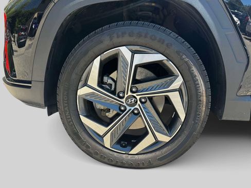 Certified 2022 Hyundai Tucson Limited AWD/4WD image 9