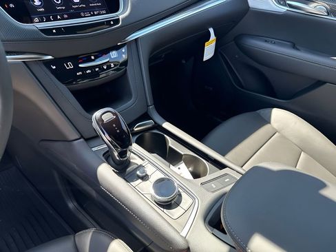 New 2026 Cadillac XT5 Sportv w/ LPO, Onyx Lite Package image 37