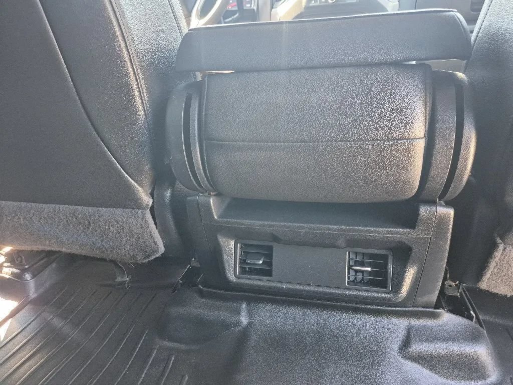 Used 2021 Chevrolet Silverado 2500 W/T w/ WT Convenience Package AWD/4WD image 22