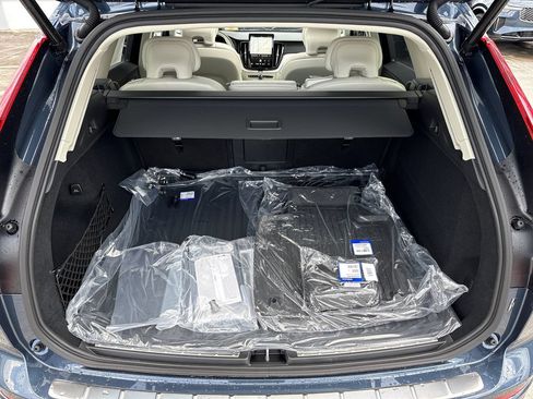 New 2026 Volvo XC60 T8 Ultra w/ Protection Package Premier AWD/4WD image 21