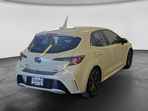 Used 2019 Toyota Corolla XSE FWD image 9