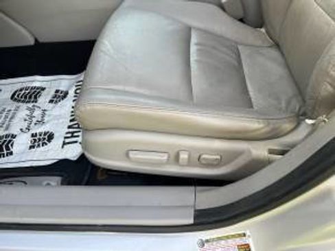 Used 2012 Honda Accord EX-L image 18