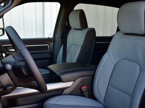 New 2025 RAM 1500 Big Horn image 18