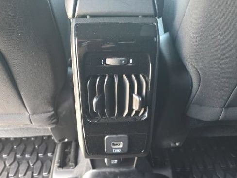 Used 2025 Jeep Compass Sport AWD/4WD image 23
