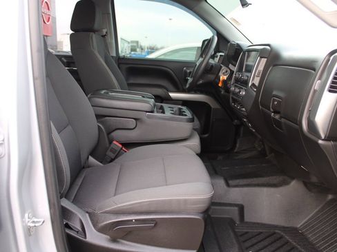 Used 2018 Chevrolet Silverado 1500 LT w/ All Star Edition image 18