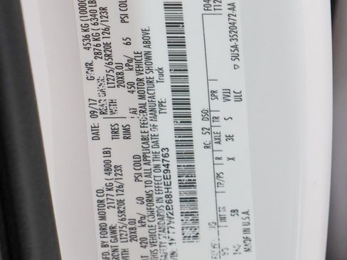 Used 2017 Ford F250 Lariat w/ Chrome Package AWD/4WD image 33