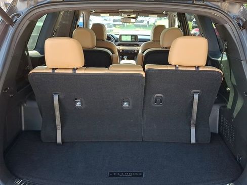 Used 2022 Kia Telluride SX w/ Towing Package image 28