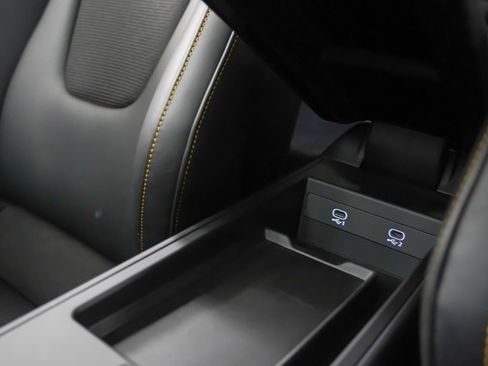 Certified 2022 Porsche 911 GT3 image 32