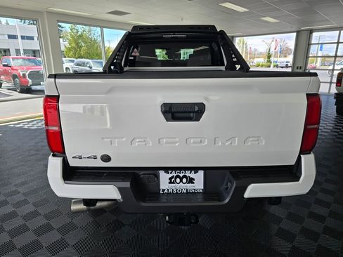New 2026 Toyota Tacoma SR5 AWD/4WD image 6