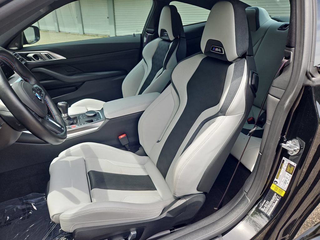 Used 2024 BMW M4 Coupe w/ Executive Package RWD image 5