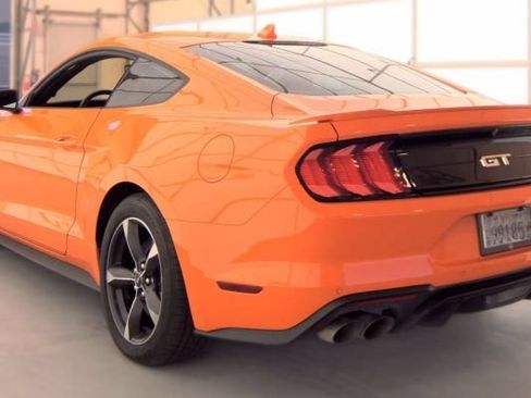 Used 2021 Ford Mustang GT w/ Equipment Group 301A RWD image 3