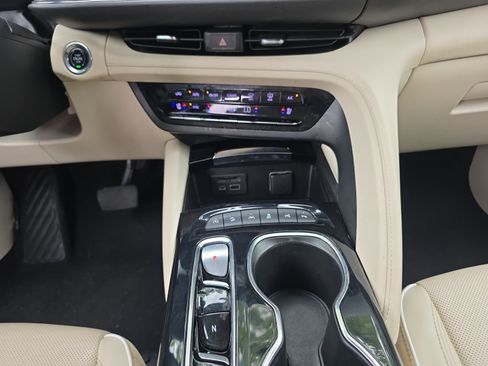 Used 2023 Buick Envision Avenir AWD/4WD image 13