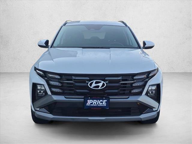 Used 2025 Hyundai Tucson SEL FWD image 2