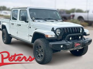 Used 2022 Jeep Gladiator Sport AWD/4WD video 1