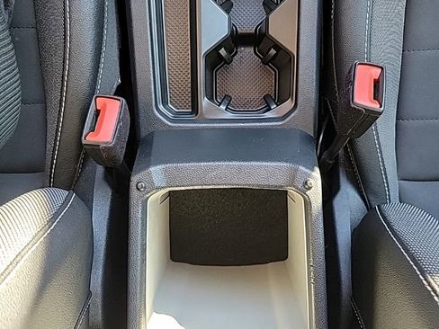 Certified 2023 Volkswagen Taos SE image 12