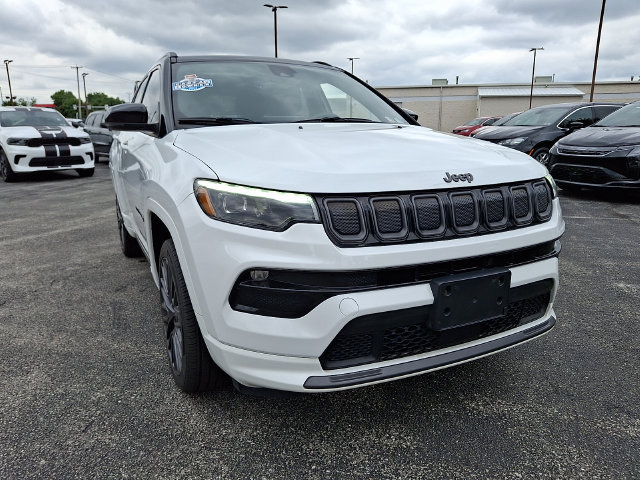 Certified 2022 Jeep Compass High Altitude AWD/4WD image 2