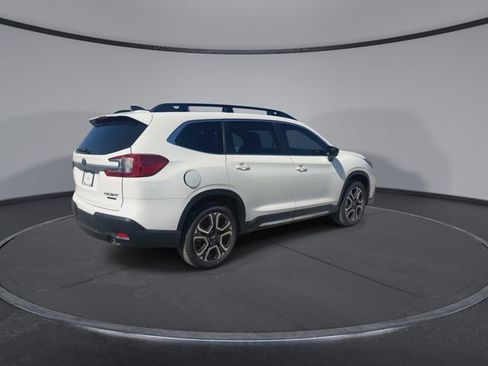 New 2026 Subaru Ascent Limited image 9