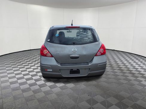 Used 2010 Nissan Versa 1.8 S image 6