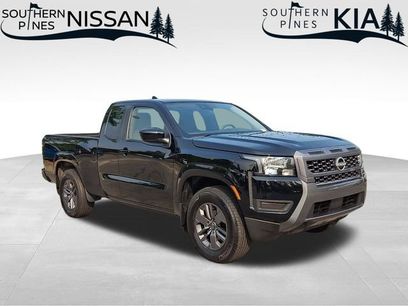 Used 2025 Nissan Frontier SV
