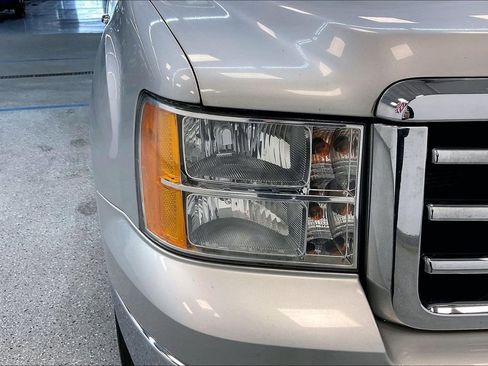 Used 2013 GMC Sierra 1500 SLE w/ Power Tech Package AWD/4WD image 30