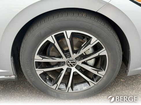 Used 2022 Volkswagen Jetta Sport w/ IQ.Drive Package image 11