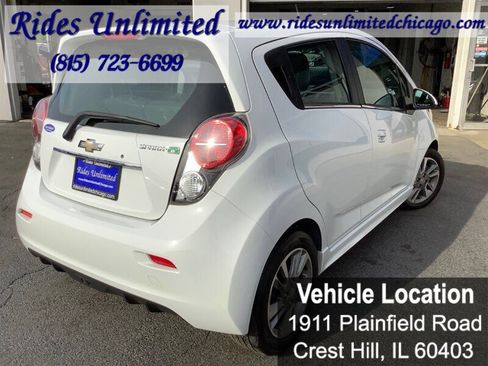 Used 2015 Chevrolet Spark LT image 6