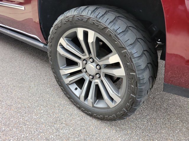 Used 2019 GMC Yukon Denali w/ Denali Ultimate Package AWD/4WD image 25