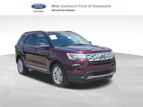 Used 2019 Ford Explorer XLT w/ Equipment Group 201A AWD/4WD image 1