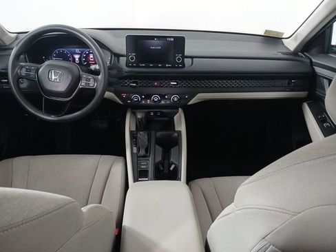 Certified 2025 Honda Accord SE image 12