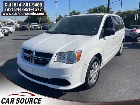 Used 2017 Dodge Grand Caravan SE w/ Power Window Group image 2