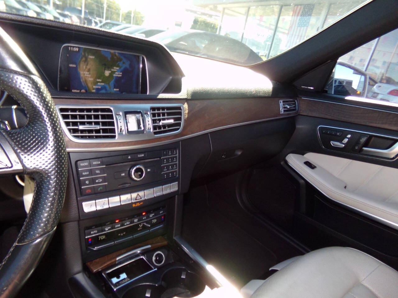 Used 2016 Mercedes-Benz E 350 4MATIC Wagon image 71