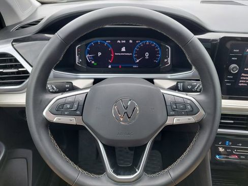 Used 2025 Volkswagen Taos SEL w/ Black Wheel Plus Package AWD/4WD image 26