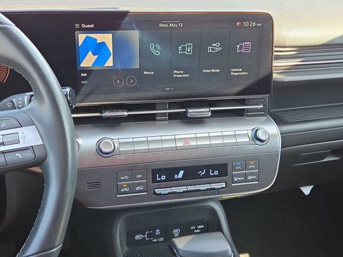 Used 2025 Hyundai Kona SEL FWD image 24
