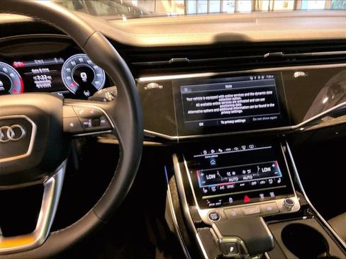 Used 2023 Audi Q8 Prestige w/ Prestige Package AWD/4WD image 17