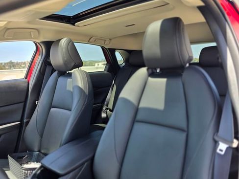 Certified 2025 MAZDA CX-30 AWD 2.5 S w/ Preferred Package image 16