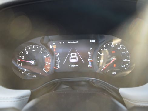 Used 2022 Jeep Compass Limited w/ Sun and Sound Group image 10