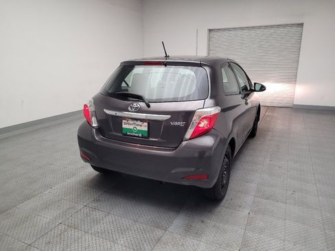 Used 2014 Toyota Yaris L FWD image 7
