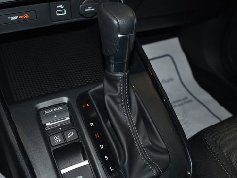 Used 2023 Honda CR-V LX image 17