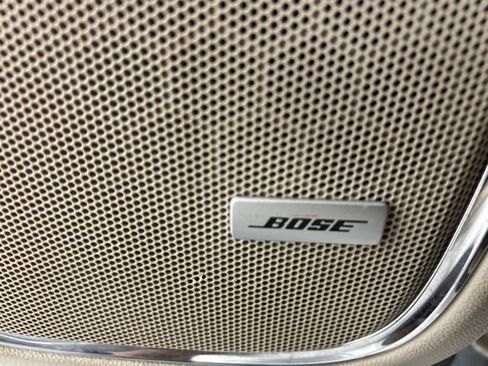 Used 2020 GMC Yukon Denali w/ Denali Premium Package image 23