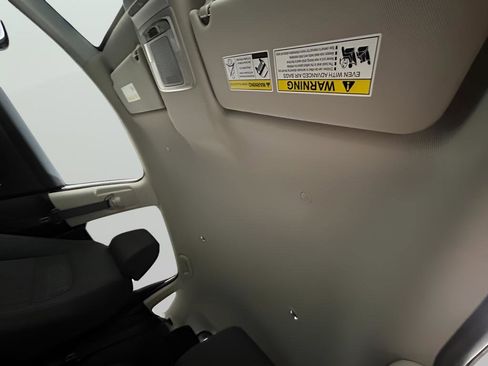 Certified 2026 Honda HR-V LX image 25